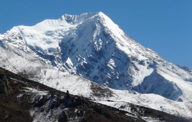 Pisang Peak Climbing