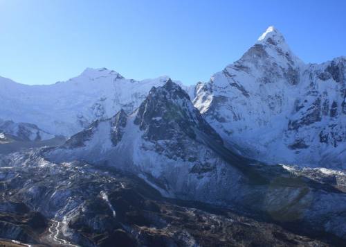 Kyanjing Gompa to Ganjala Pass Trek