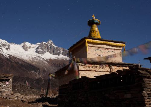 Manaslu circuit Trek