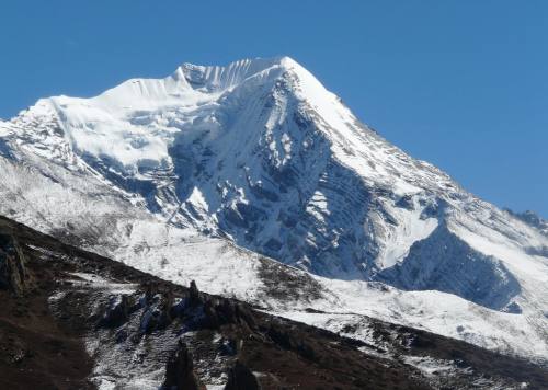 Pisang Peak Climbing