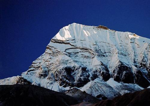 Tharpu Chuli Peak Climbing